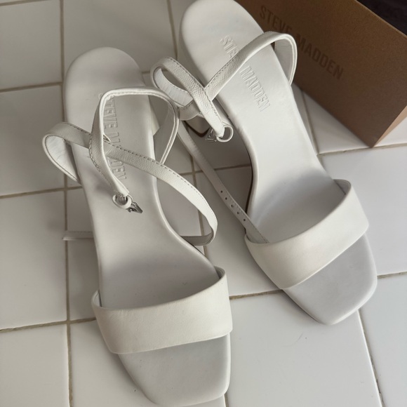 Steve Madden White Leather Messa Block Heel Ankle Strap Sandals - Picture 6 of 11